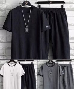 Ensemble "Aero-Comfort" en Tissu Gauffré – T-shirt Col Rond et Short Fluide avec Détails Signatures
