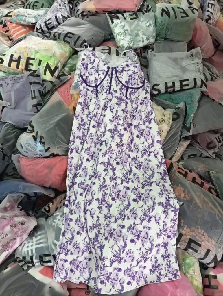 1 BALLE DE 20pieces SHEIN Robe décontractée en dentelle et denim pour femmes Sheines Bail Sshein, styles mixtes en gros, inventaire de vêtements Shshaples