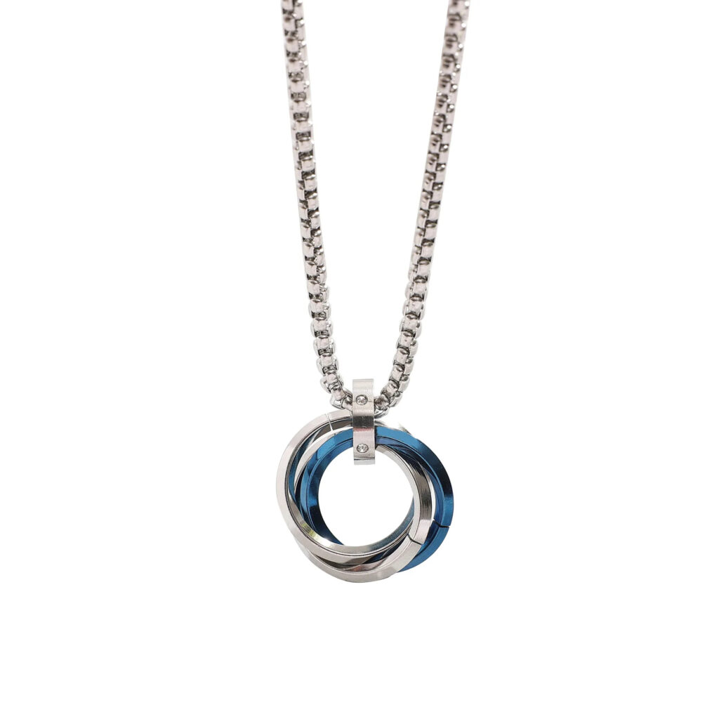 Mode Vente Chaude Polyvalent Hip-Hop Personnalité Conception Sens Trois Anneaux En Acier Inoxydable Hommes Pendentif Collier