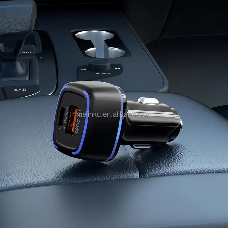 Prêt à expédier 43W double port charge rapide type-c PD25W chargeur de voiture lumière LED adaptateur universel de voiture 18W 25W sortie 30A courant