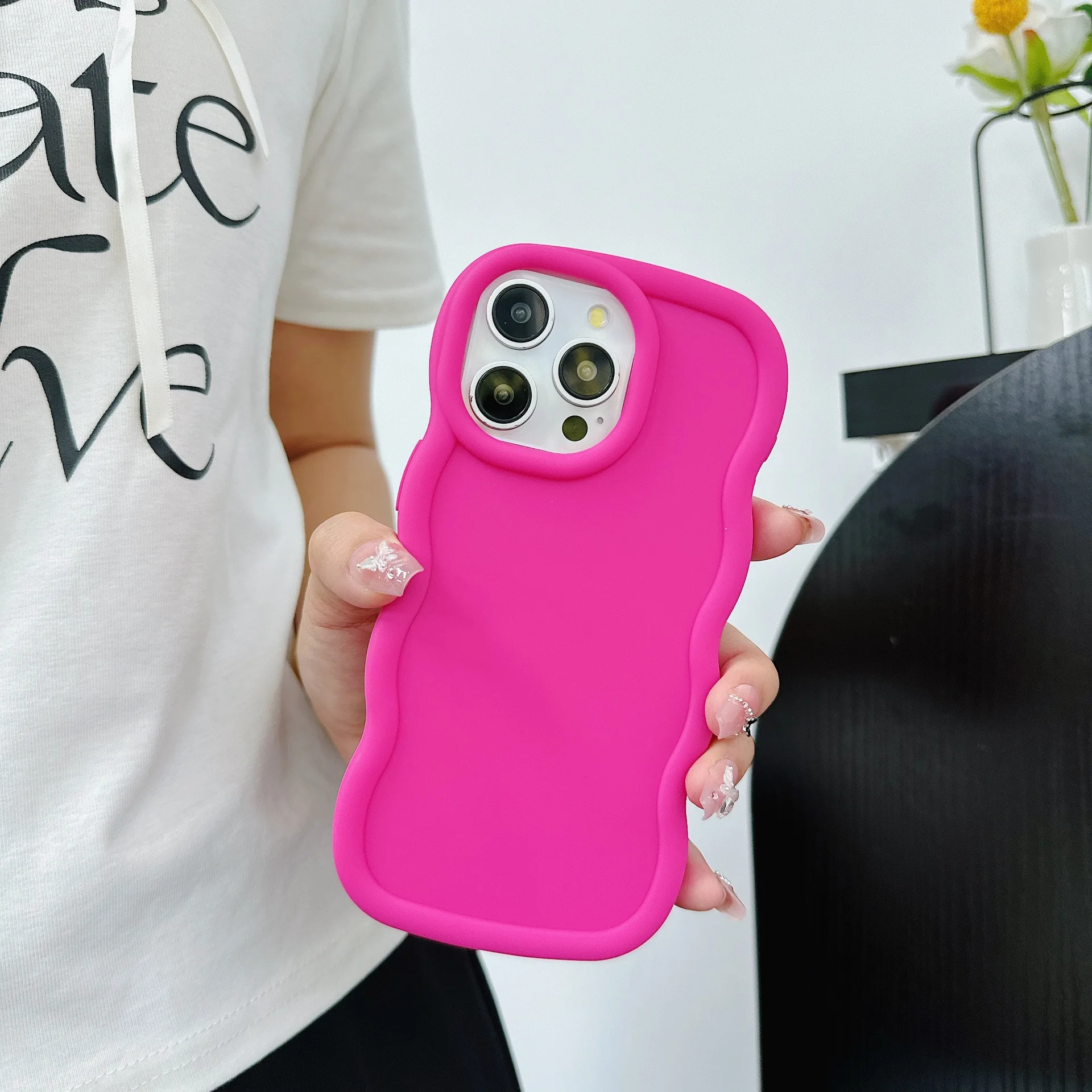 Coque Arrière Magnétique Antichoc Souple en Silicone TPU à Ondulations Couleurs Bonbon pour iPhone 17 Pro Max 15 16 14 13 12 11 Plus