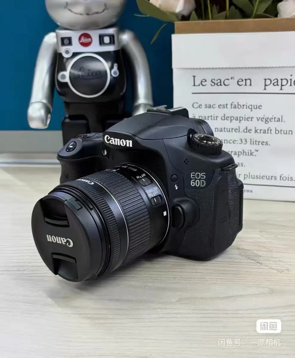 EOS 60D+18-55mm Appareil photo reflex numérique professionnel d'occasion d'origine Canon avec batterie et chargeur de batterie