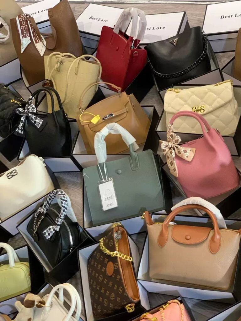Balle de 50 pièces de sac collection "Prestige" – Sélection exclusive de sacs à main tendance