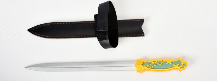 Katana de cosplay — 袖剑