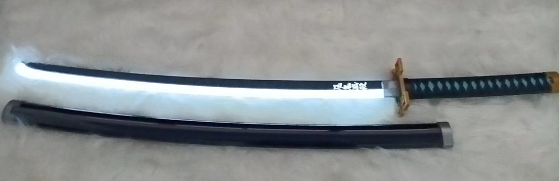 Katana de cosplay — Muichiro (Demon Slayer) lumineux