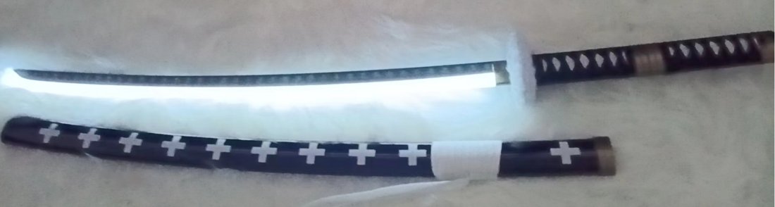 Katana de cosplay — blanc 医生 lumineux